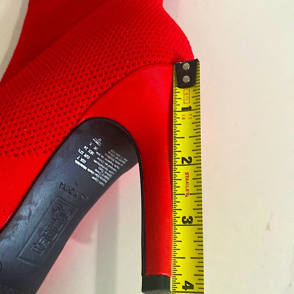 Red stiletto sock bootie - Picture 13 of 15